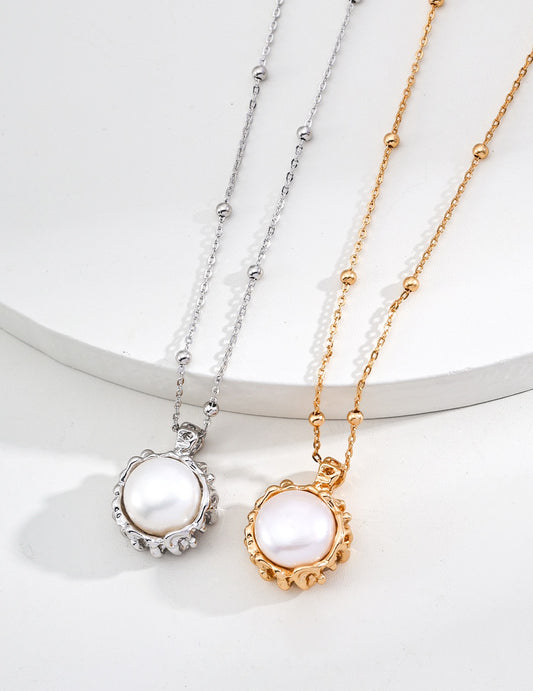 Fiji Oval pearl necklace