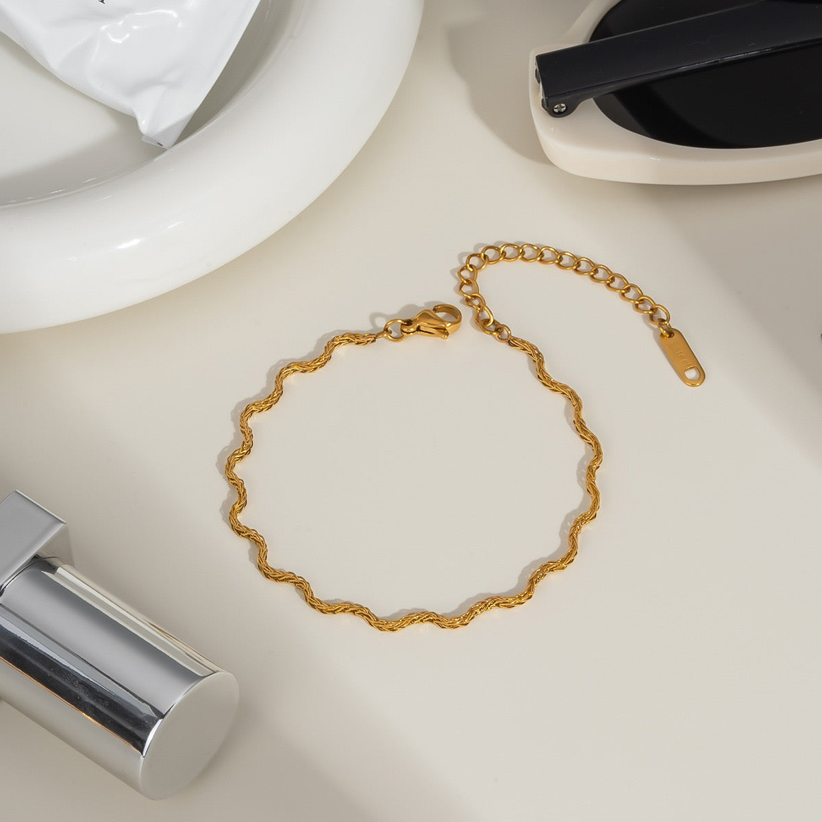 Wave necklace